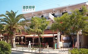 Eliza Studios And Apartments